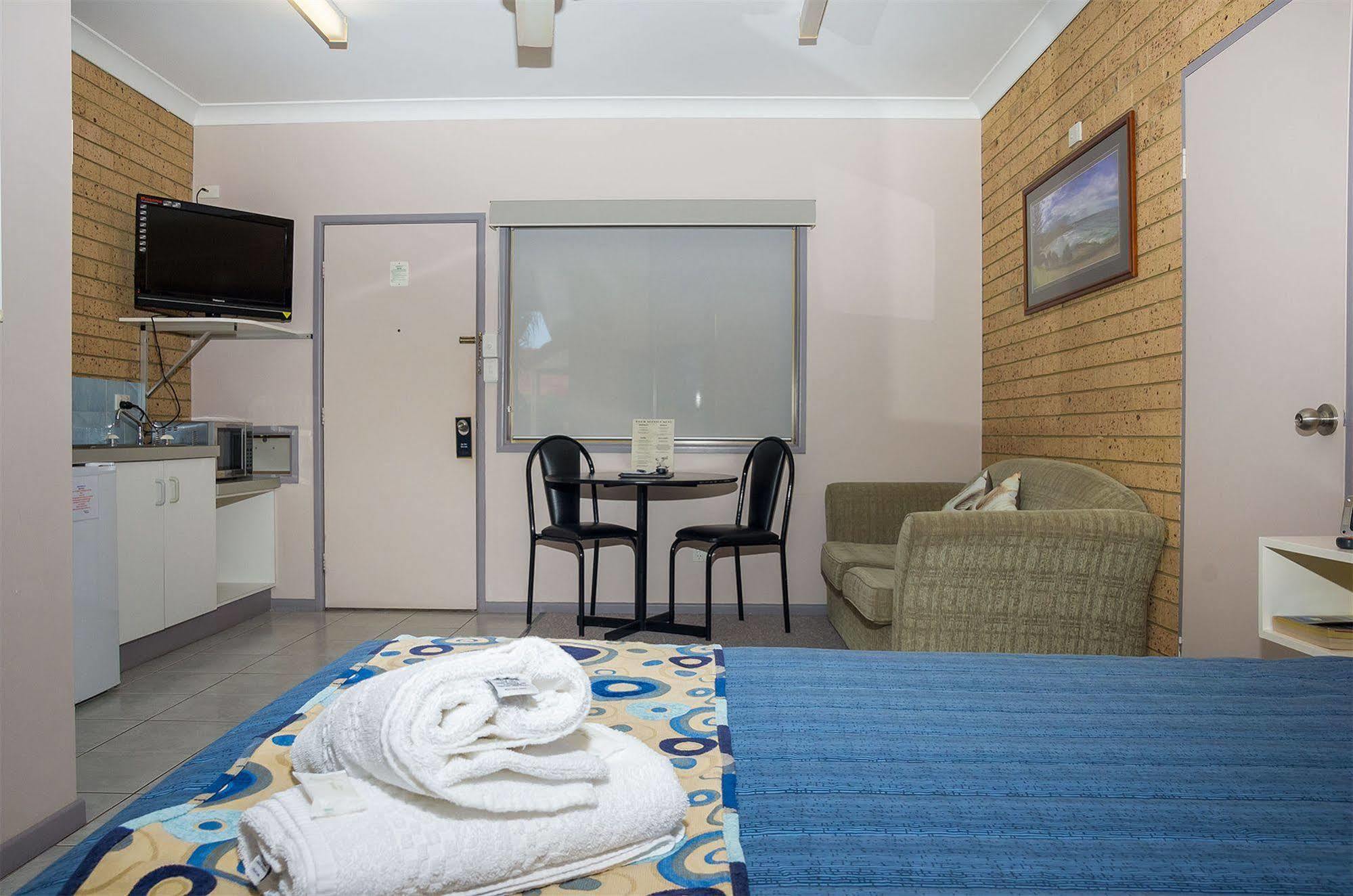 Yamba Motor Inn Exteriör bild